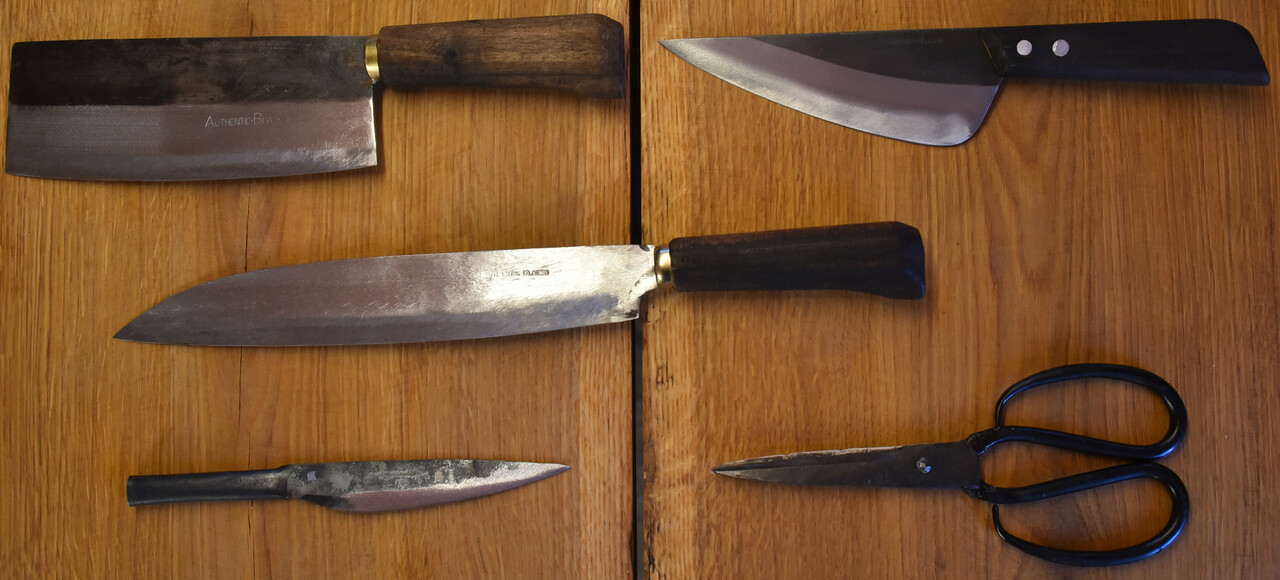  Messer aus Carbon Stahl